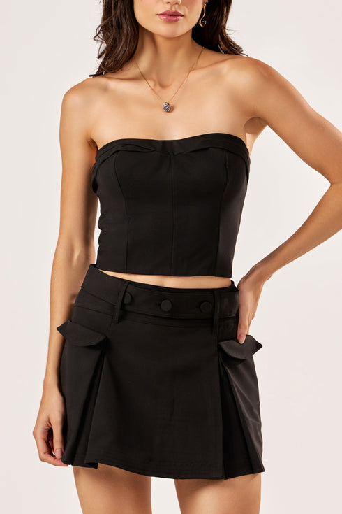 SHORT-SAIA INGRID
